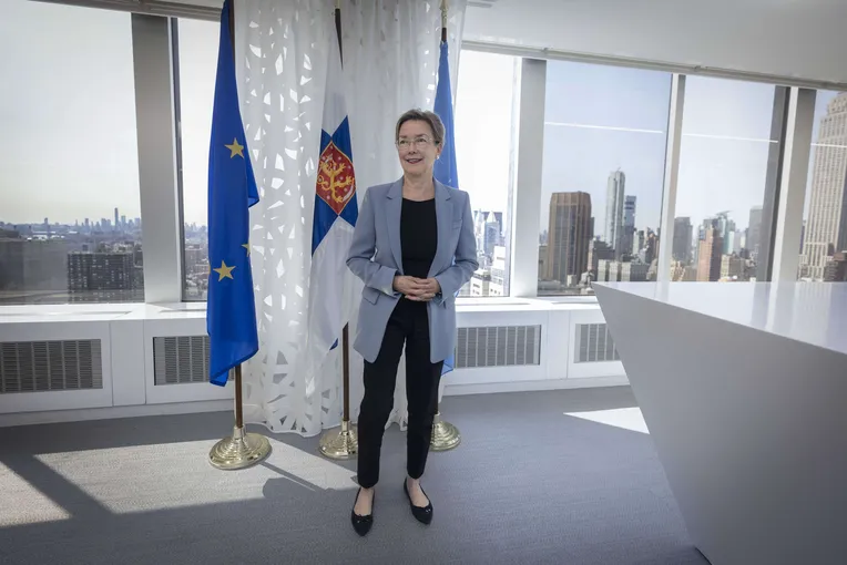”Kyllä tässä on huolta siitä, miten Kiinan suhtautuminen Venäjän hyökkäyssotaan on mahdollisesti muuttumassa”, Suomen YK-lähettiläs Elina Kalkku arvioi.