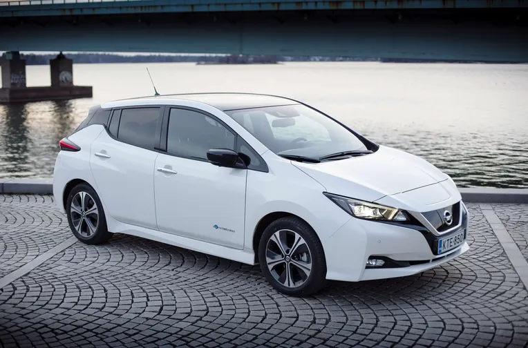 Nissan Leaf pärjää katsastustilastoissa varsin tavanomaisesti.