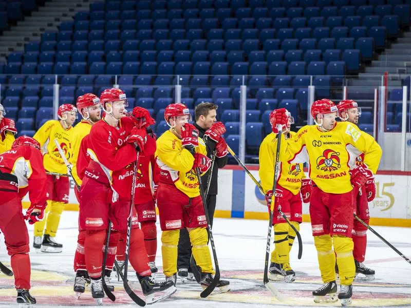 Helsinkiläisjoukkue Jokerit on palaamassa suomalaiseen liigaan KHL-vuosien jälkeen. Arkistokuva harjoituksista vuodelta 2021.