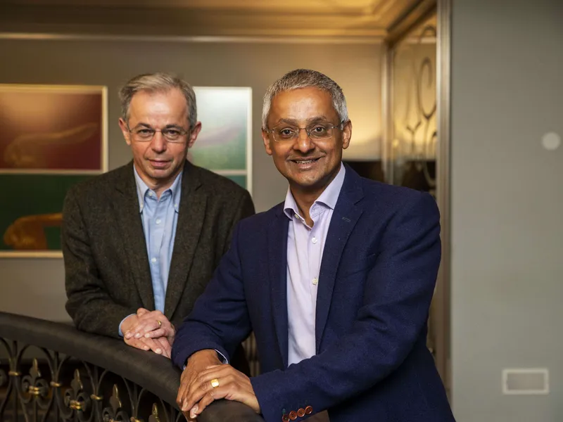 Millennium-palkinnon voittaneet Shankar Balasubramanian ja David Klenerman työskentelevät brittiläisessä Cambridgen yliopistossa.