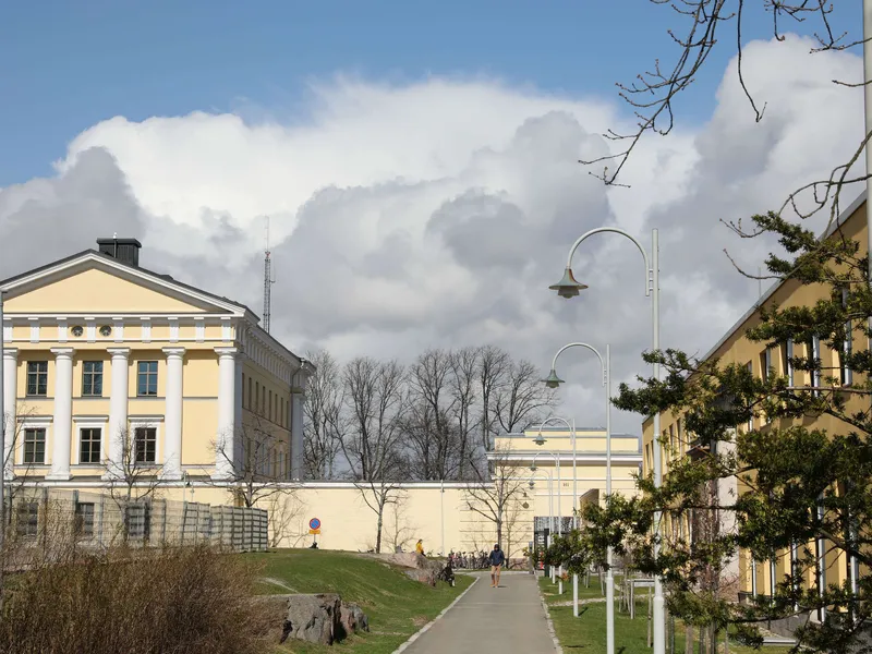 Ulkoministeriön päämaja sijaitsee Helsingin Katajanokalla.