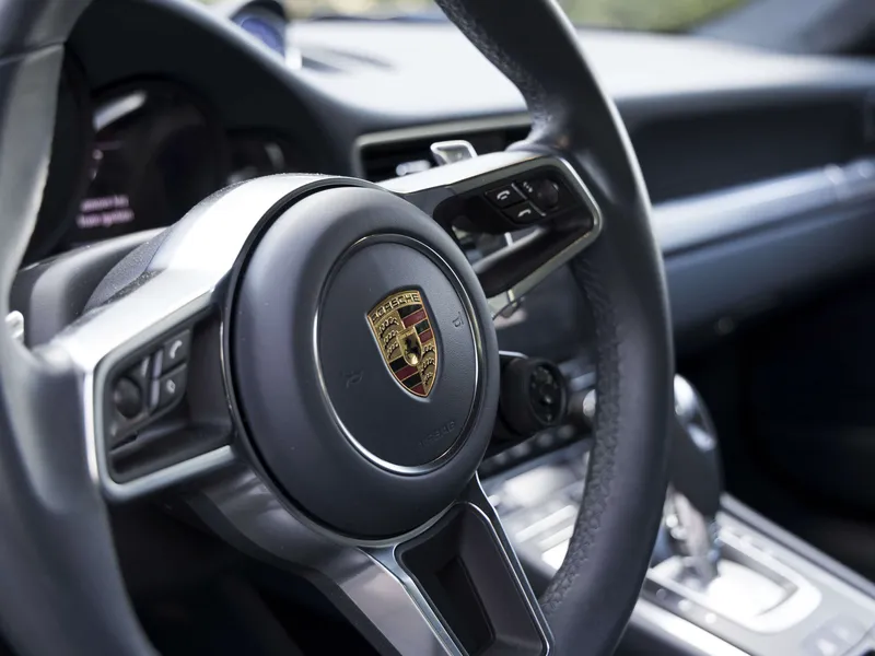 Porsche nostaa autojensa hintoja 4–8 prosenttia.