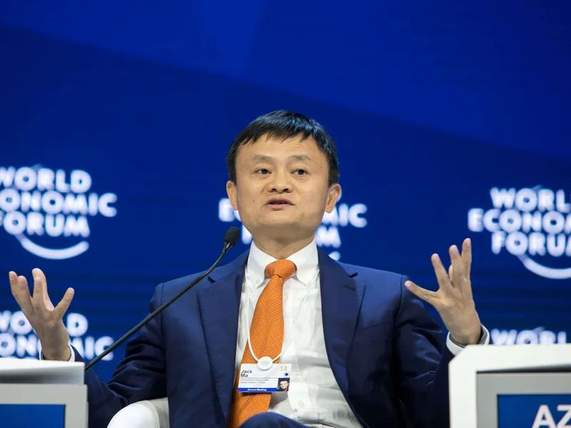 Miljardööri Jack Ma tunnetaan verkkokauppajätti Alibaban ja rahoitusyhtiö Antin perustajana.