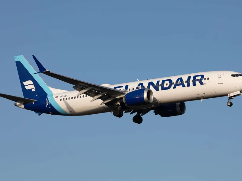 Icelandairin Boeing 737 MAX 9 -matkustajakone laskussa Lontoon Heathrow’n lentoasemalle joulukuun 14. päivänä 2022.