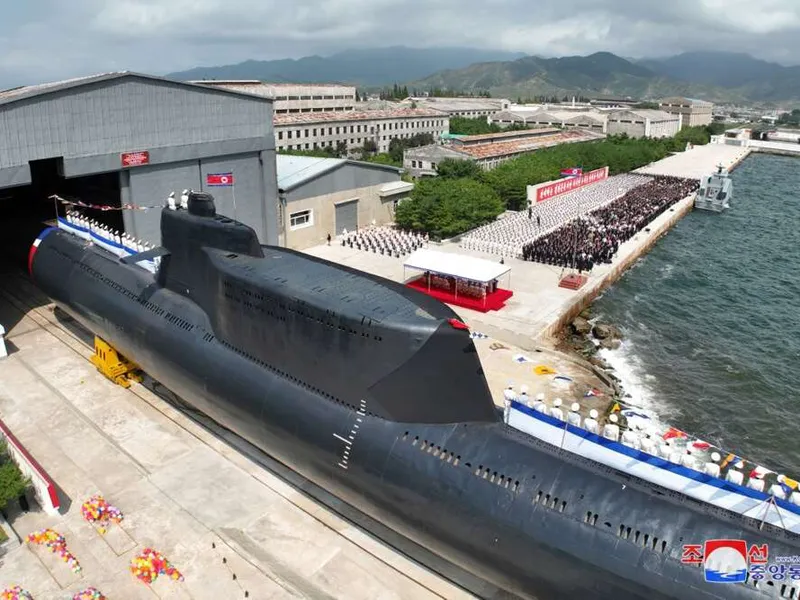 Pohjois-Korea on ohjussukellusvenettä rakentaessaan modifioinut vanhaa, 1950-luvulta peräisin olevaa neuvostodesignia.