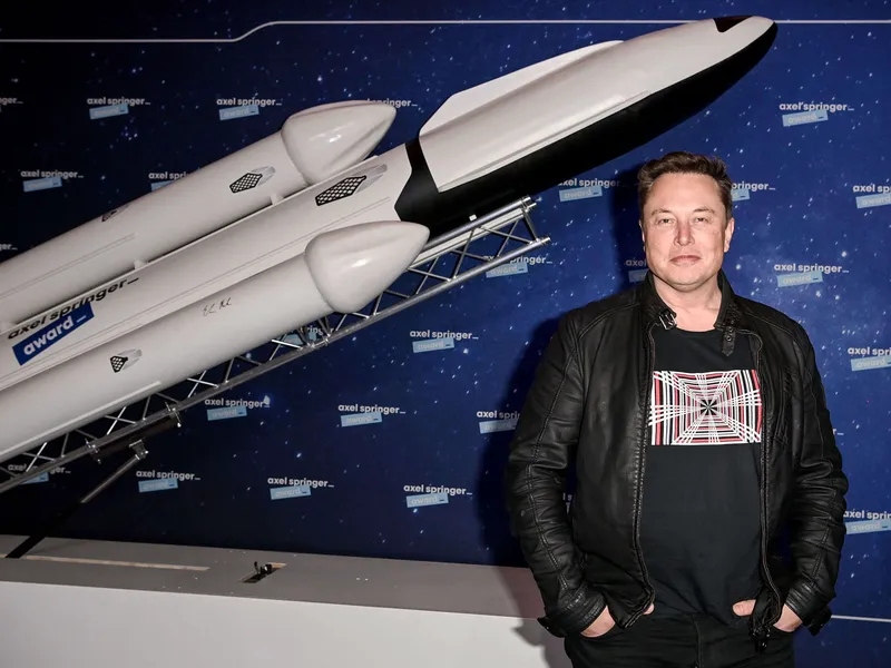 Elon Musk ei ole tyytyväinen Netflixin nykyiseen scifi- ja fantasiatarjontaan.