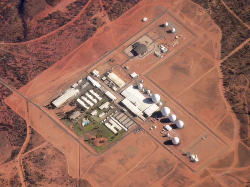 Pine Gap Australian autiomaassa on yksi maailman salaisimmista