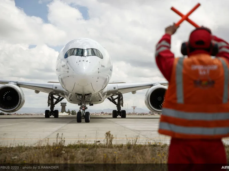 Airbus testar autonom inflygning och landning med ett passagerarplan av typen A350-1000.