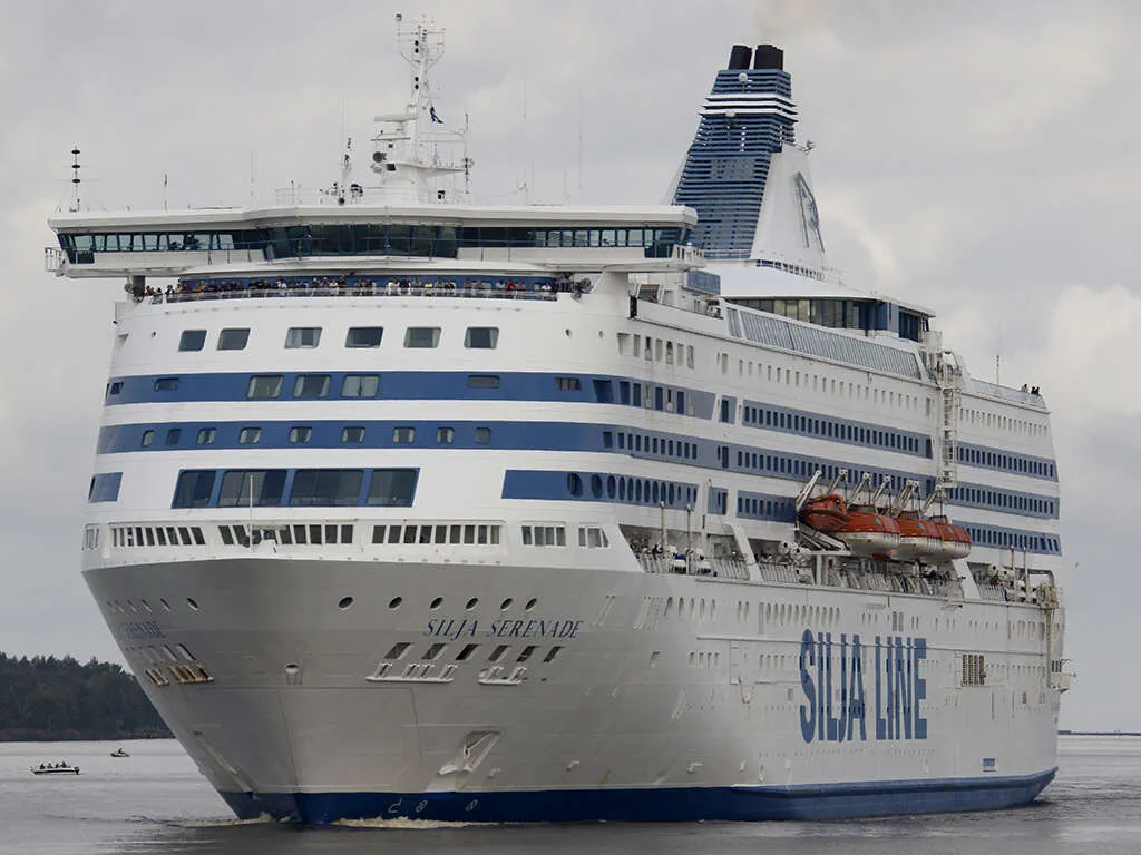 Tallink Silja aloittaa yt-neuvottelut maahenkilöstön kanssa – Noin 120  työpaikkaa katoaa, lomautuksille tulossa jatkoa | Kauppalehti