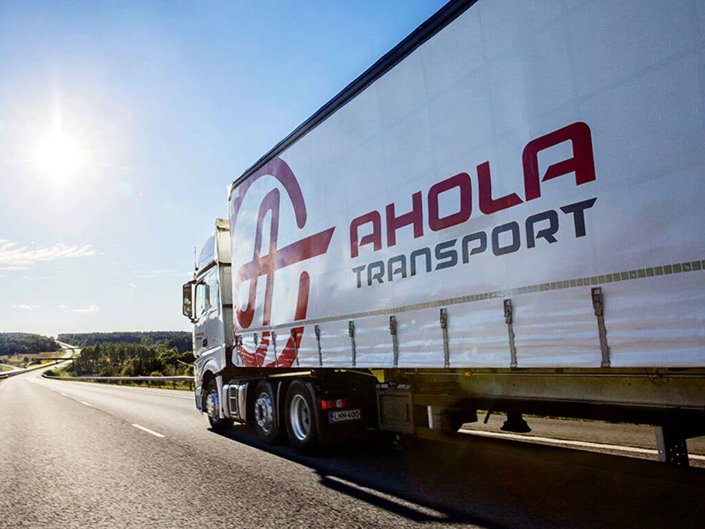 Ahola Transportin Liikevaihto Ja Tulos Laskivat | Kauppalehti