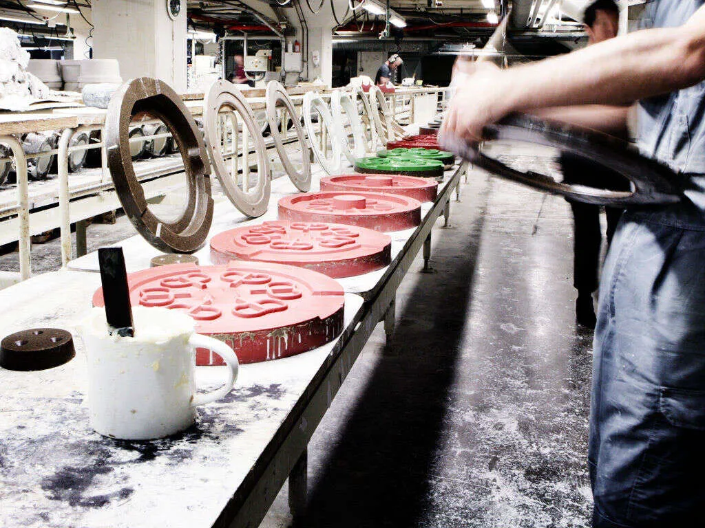 Fiskars siirtää Helsingin keramiikkatehtaan tuotannon ulkomaille