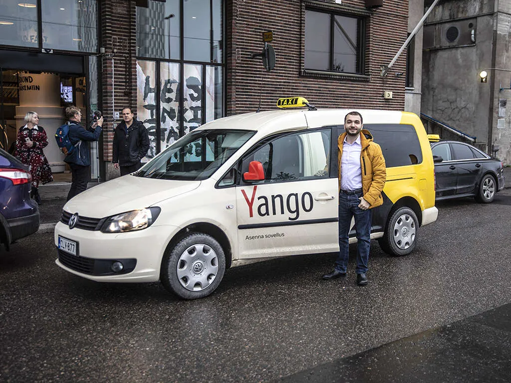Russian taxi service expands to Africa — RT Africa
