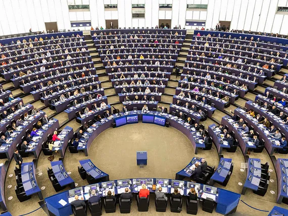 EU-parlamentti äänesti jättibudjettia vastaan – vaatii muutoksia ennen  ratkaisevaa syksyn äänestystä | Uusi Suomi