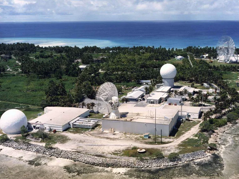 The United States uses such equipment, among other things, to monitor missile tests in Kwajalein Atoll, part of the Marshall Islands. Photo from 2015.