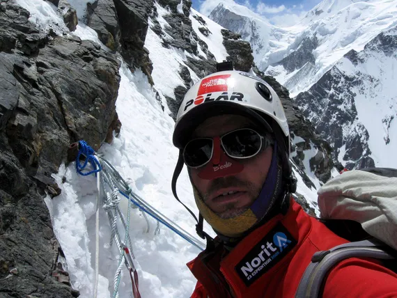 K2-vuorelta selviytynyt kiipeilijä kuvaa kauhunhetkiä | Uusi Suomi