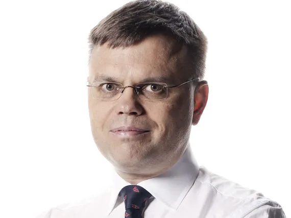 Kuinka suuri oli John Holmes kukko