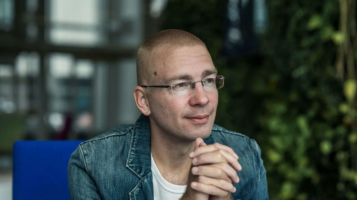 tunnettu-sijoittaja-paljastaa-n-it-7-osaketta-h-n-osti-kun-p-rssit