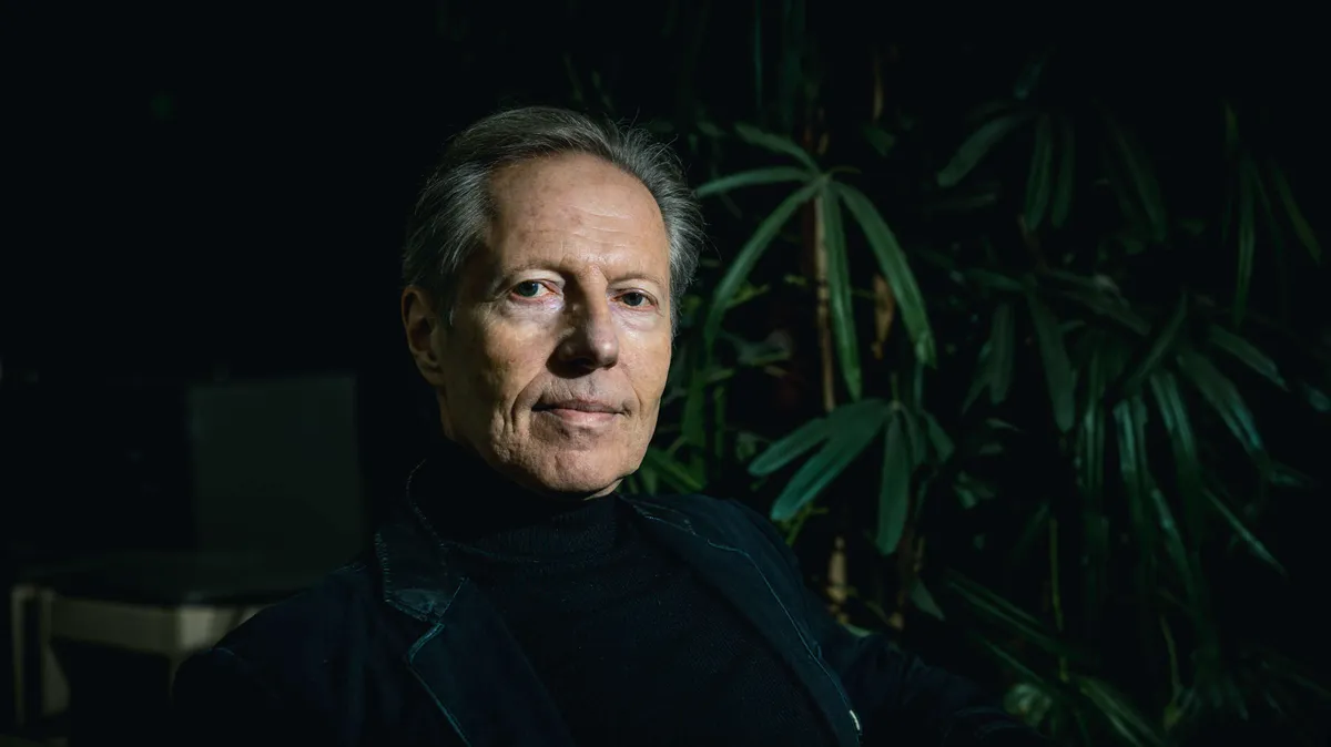 Ammattisijoittaja Jarmo Friman kertoo, mihin sijoitti heti sodan kytiessä