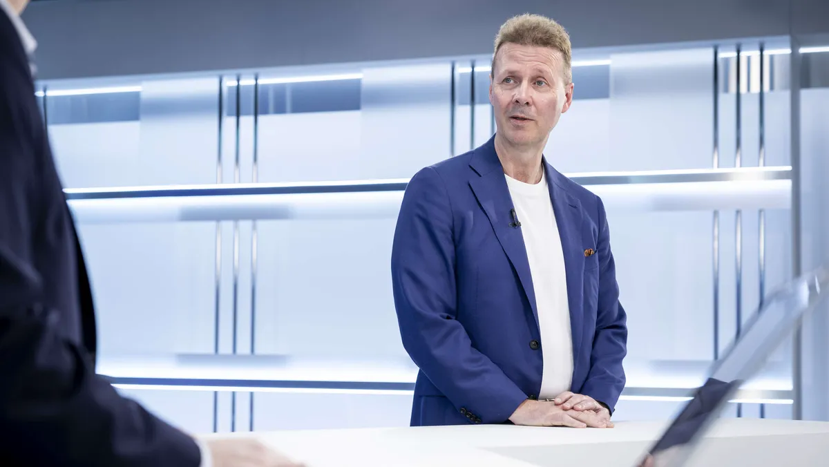 Siilasmaa haluaa datakeskuksille ehdot, puolustusalalta uusi listautuja, Ruotsista kuuluu kummia – Katso tiistain Talousaamu
