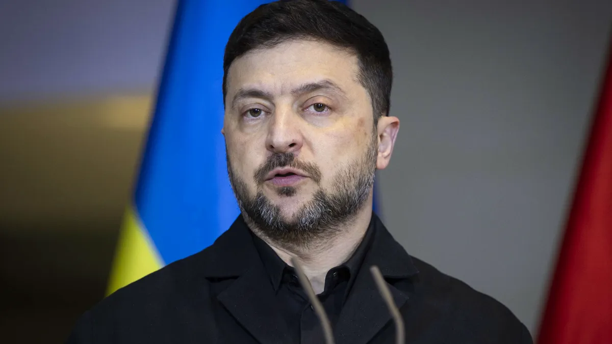 Zelenskyiltä yllätyspaljastus rauhanneuvotteluista – Bloomberg: Mitä sanoo Venäjä?