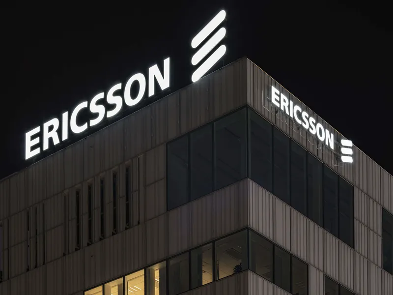 Ericsson vähentää työntekijämääräänsä huomattavasti, ilmenee uutistoimisto Reutersin näkemästä sisäisestä muistiosta.