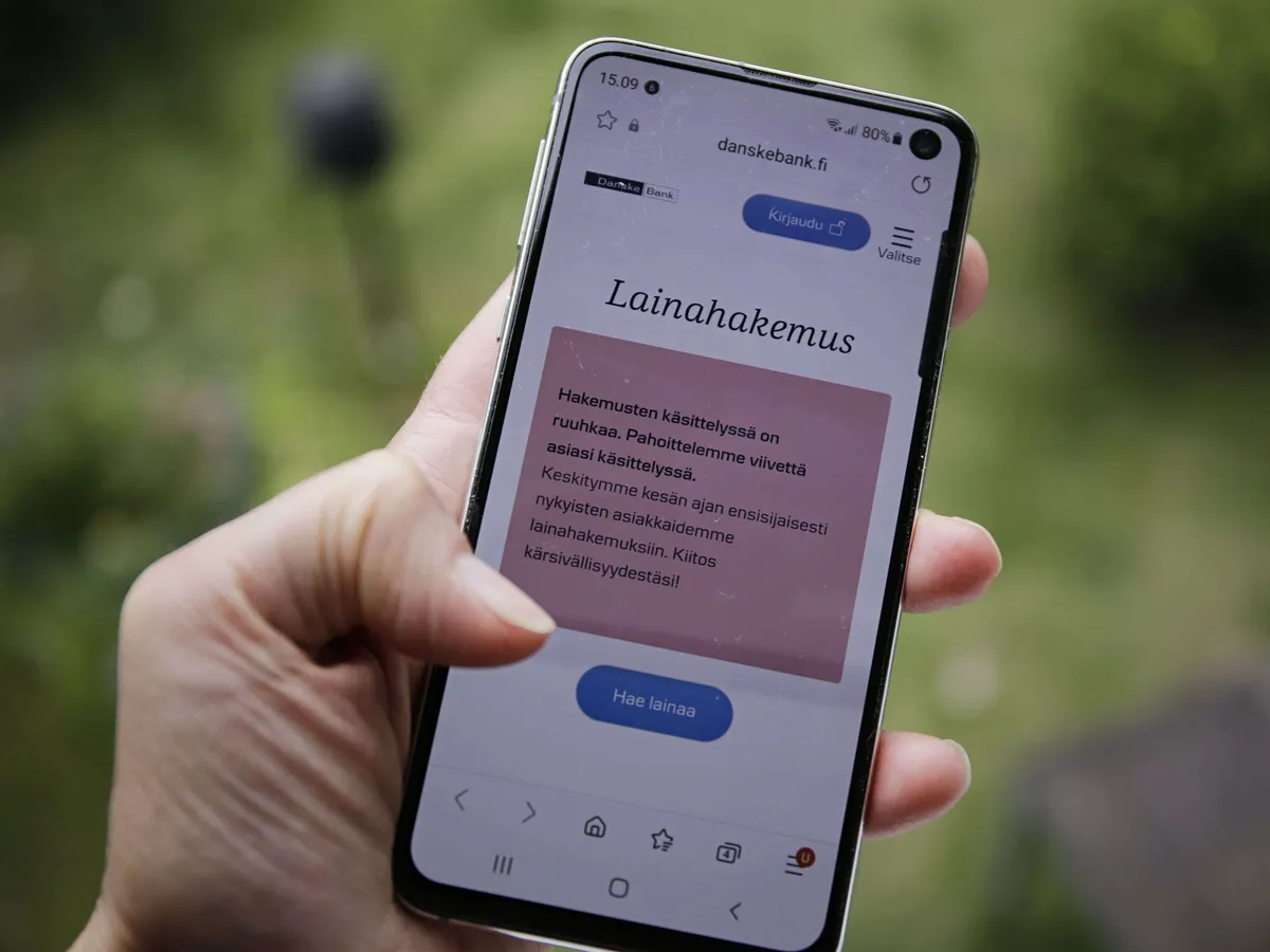 Kuumaa vain pankkikonttoreissa – Pankit ruuhkautuvat nyt lainahakemuksista  | Kauppalehti