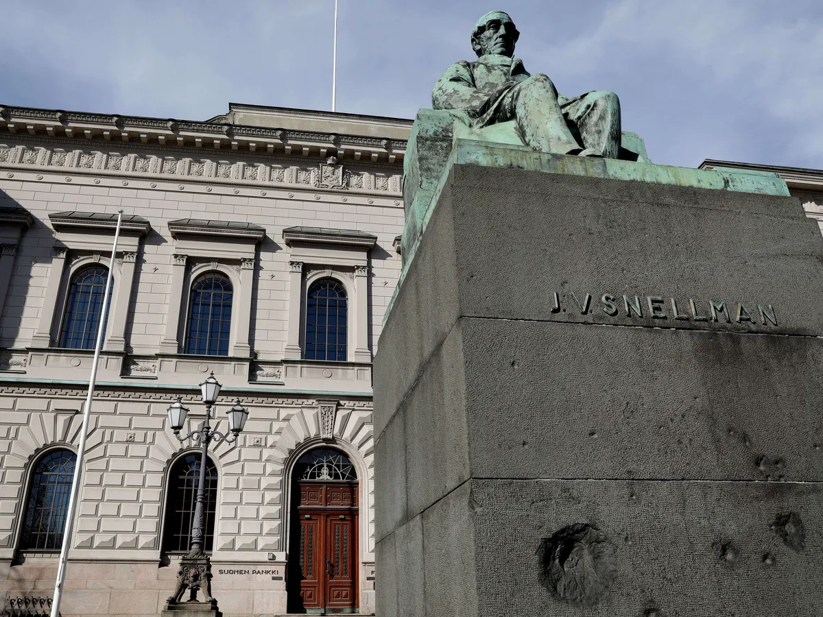 Suomen Pankki: Taantumasta lyhyt ja lievä, rahoitusmarkkinoiden turbulenssi  luo epävarmuutta – ”Talous talvihorroksessa” | Talouselämä