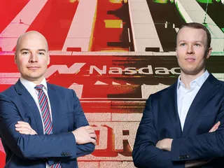 Index Varainhoidon päästrategi Tuukka Kemppainen (vasemmalla) ja Proprius Partnersin salkunhoitaja Olli Viitikko ovat molemmat havainneet pienyhtiöiden jääneen pörssissä.