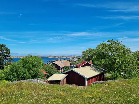 Täällä Suomessa vesi maksaa 50€ kuutiolta, eikä jätevesiä puhdistettu vuoteen – Yle: Asukkailta paloi lopullisesti päreet 2000 euron vesilaskuihin