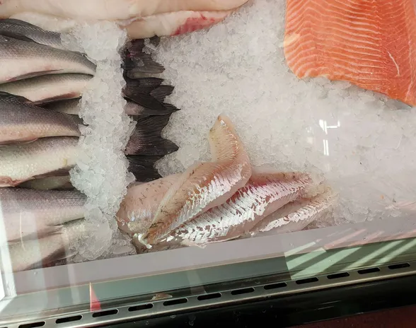 Kalan hintaa ohjailee Suomessa etenkin norjalaisen lohen hinta. Viime vuosina hinta on kirinyt voimakkaasti etenkin vuoden alkupuolella, mutta tasoittunut kesän jälkeen.