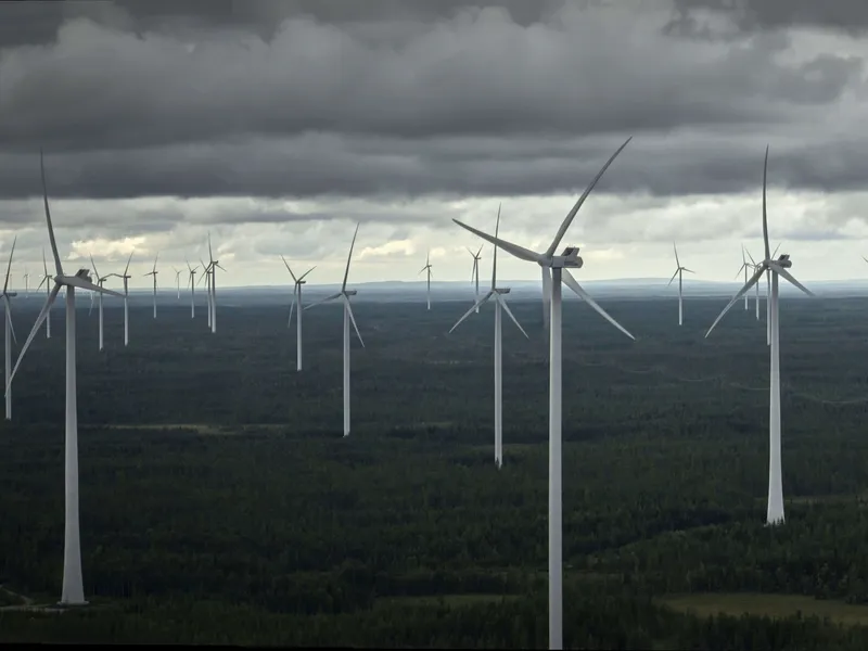 Kierrätysratkaisu – Stora Enso alkaa valmistaa puusta tuulivoimalan lapoja  | Talouselämä