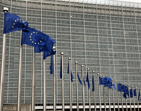 Euroopan parlamentti hyväksyi ehdotuksen ammusten ja ohjusten lisätuotannosta Euroopassa.