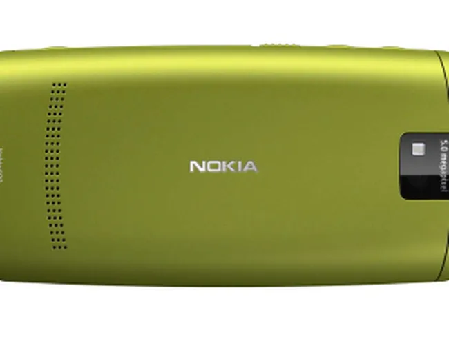 Uusi Nokia 600-puhelin on tässä | Tivi