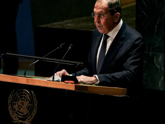 YK:n yleiskokous. Venäjän ulkoministeri Sergei Lavrov puhui YK:n yleiskokouksessa lauantaina.Kuva: Bianca Otero
