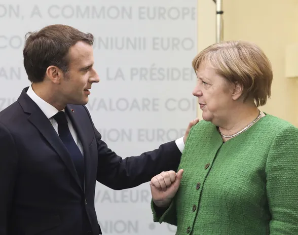 EU-johtajat keskustelevat huippupesteistä jo huomenna. Ranskan presidentti Emmanuel Macron vaihtoi muutama viikko sitten ajatuksia Saksan liittokanslerin Angela Merkelin kanssa Romaniassa pidetyn kokouksen yhteydessä.