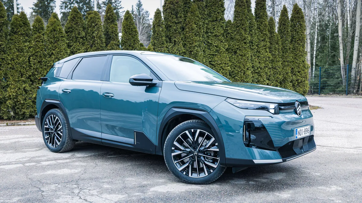 Ei epäilystäkään: Tämä on kokoluokkansa mukavin katumaasturi