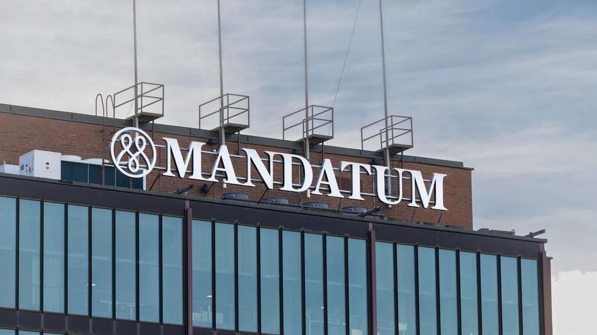 Mandatum Myy Asuntosijoituksia Yhteisyritykseen Morgan Stanleyn Kanssa 