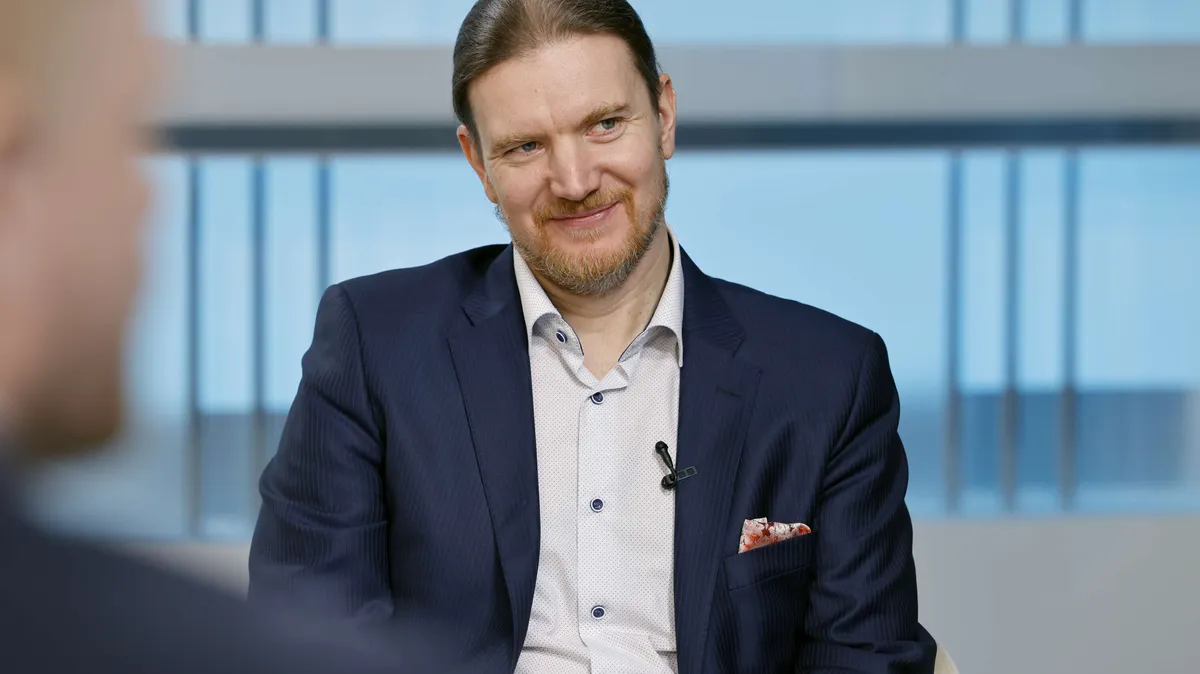 Kehittyville markkinoille aktiivisen vai passiivisen rahaston kautta? – Asiantuntijoilta selvät perustelut