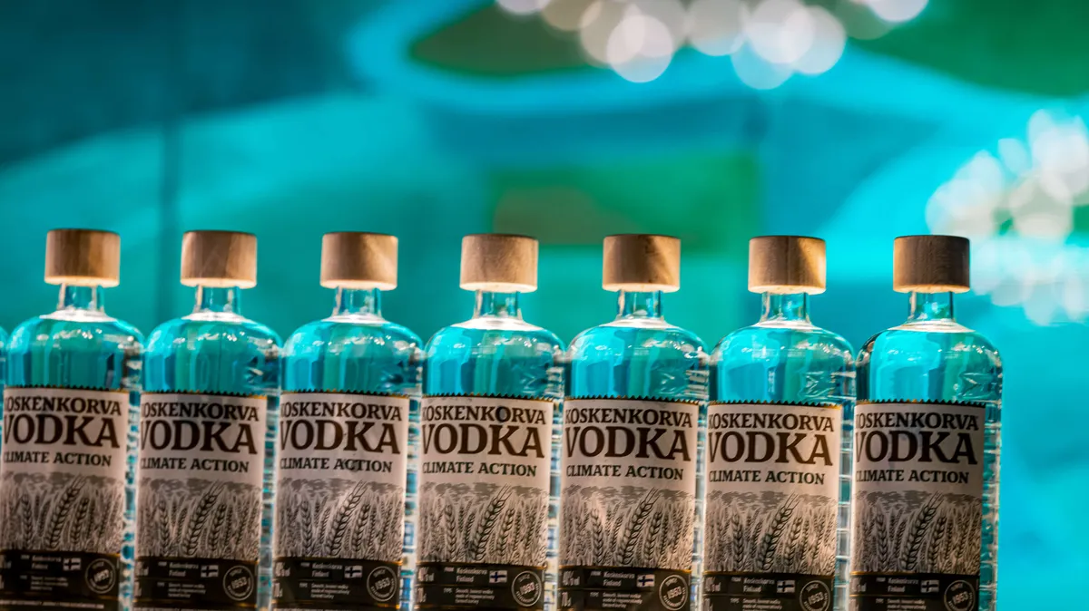 Jälkipörssi: Valtio-omistaja viihtyy Nesteen kyydissä – Anoralla seitinohuet marginaalit