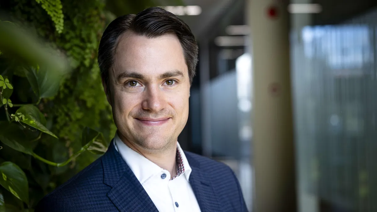 Varman peliliike on ”järisyttävä”, sanoo Juhana Brotherus ja arvioi tulevaa