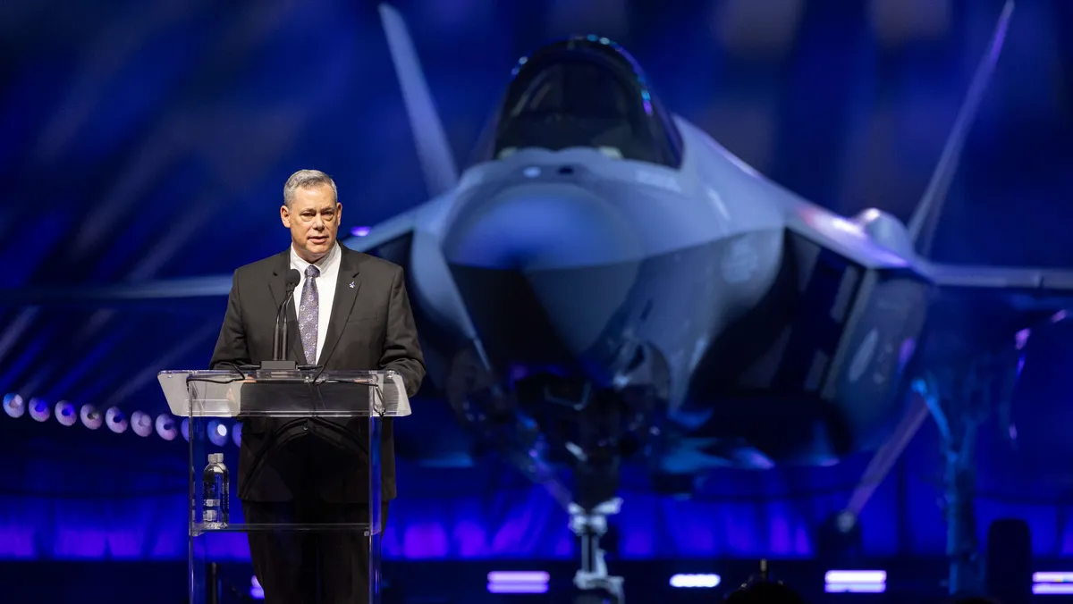 Lockheed Martinin hävittäjäpomo Kauppalehdelle: ”F-35 on taistelukentän pelinrakentaja”