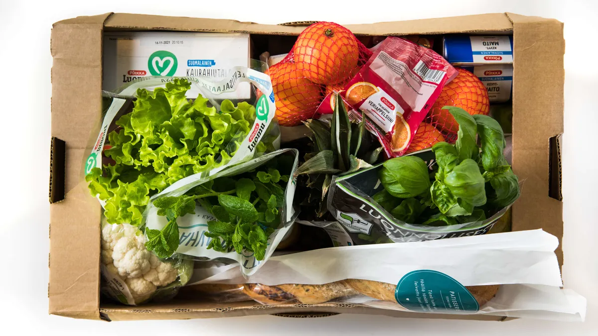 Hallitus vie leivän kansan suusta