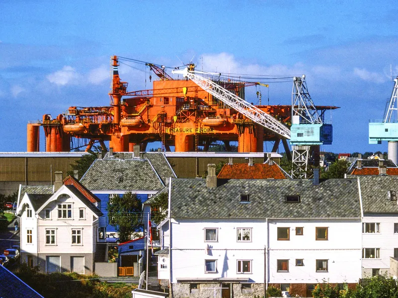 Norjan valtio on tienannut valtavasti öljyllä, mutta rahaston toiminnassa peräänkuulutetaan vastuullisuutta.