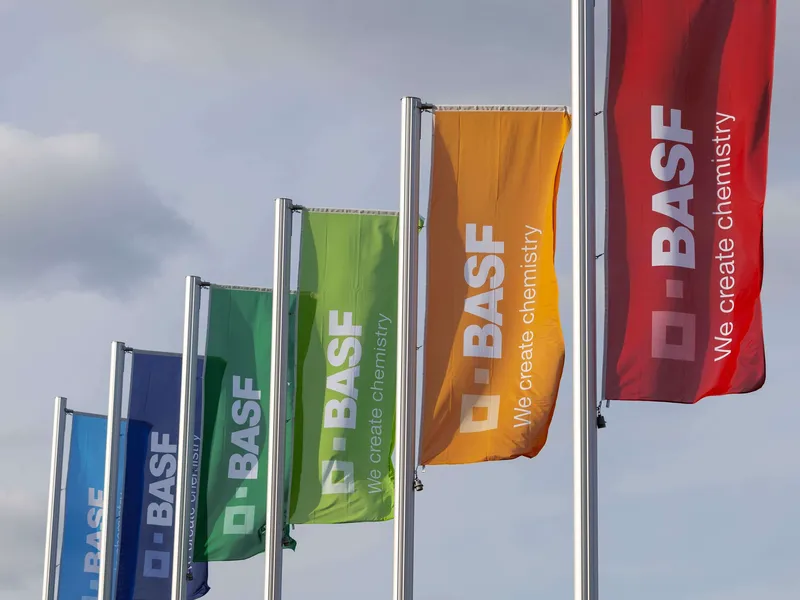 BASFin Harjavallan tehtaan lupakiemurat menevät nyt uuteen prosessiin.