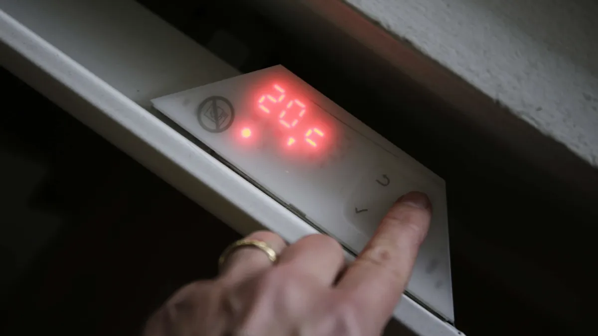 Nyt kelpaa rällätä – Sähkön hinta mataa