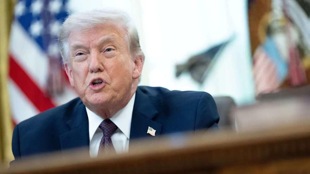 Trumpilta tyly vihjaus liittolaisille: Sopimuksia voi aina muuttaa