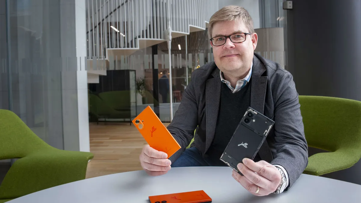 Jolla-puhelin tekee paluun – Näin yritys pääsi Venäjästä eroon