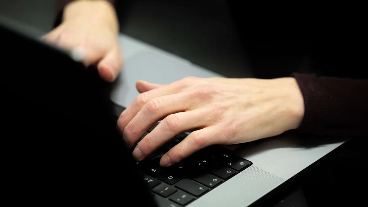 Etätyöt kuumentavat tunteita – Pomot käsittävät yhden asian aivan väärin