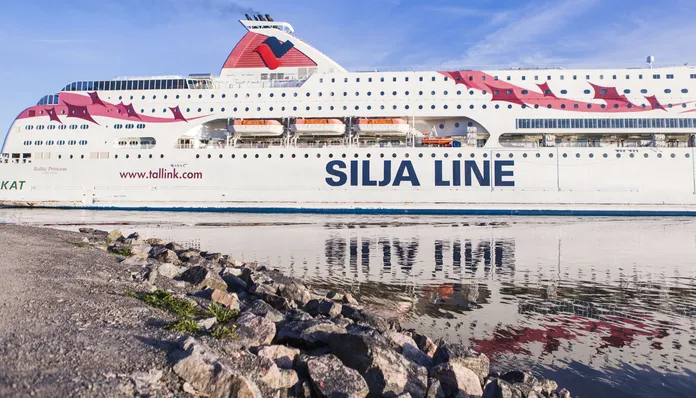 Tallink Silja yllätettiin ikävästi – nämä ruotsinlaivat jäisivät satamaan |  Uusi Suomi