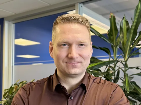 Tämä on tekoälyn suurin ja hiljaisin tragedia – Uhkaa polttaa tikapuut